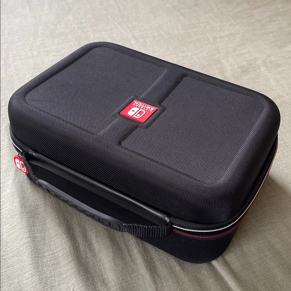Nintendo Switch Deluxe Travel Case for Nintendo Switch